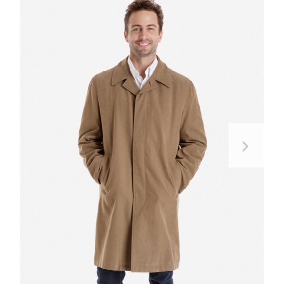 Roundtree & Yorke Other - London Fog Roundtree & York’s Men’s Tan Trench Coat EUC size 38 reg